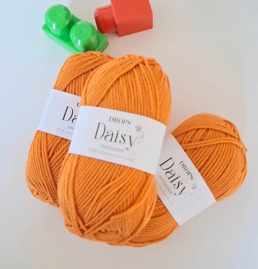 Daisy farge 23 orange.