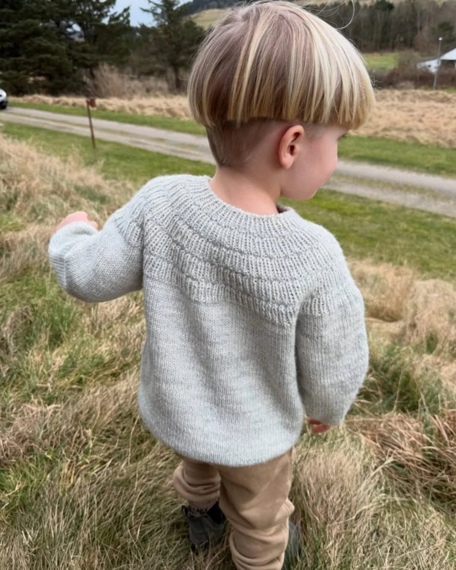 Ankers Trøye. Str 0-3 mnd til 12 år.